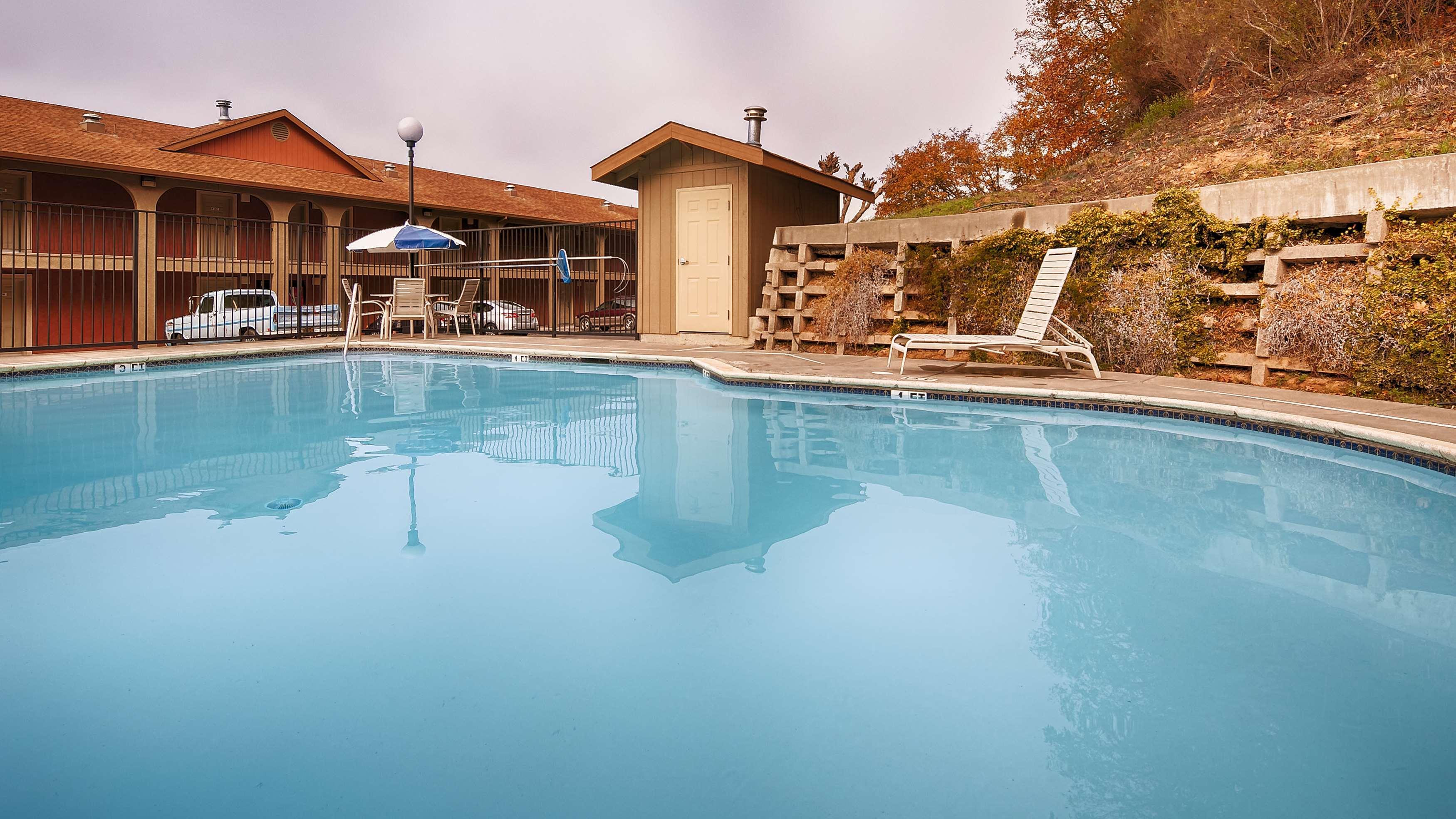 Best Western Willits Inn Екстер'єр фото